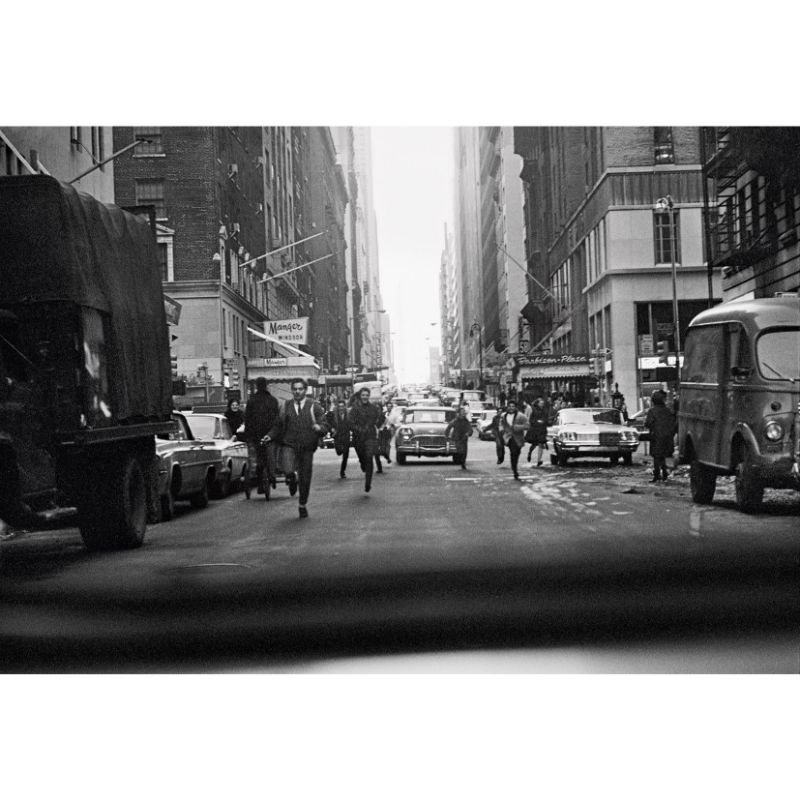 1964: Eyes of the Storm