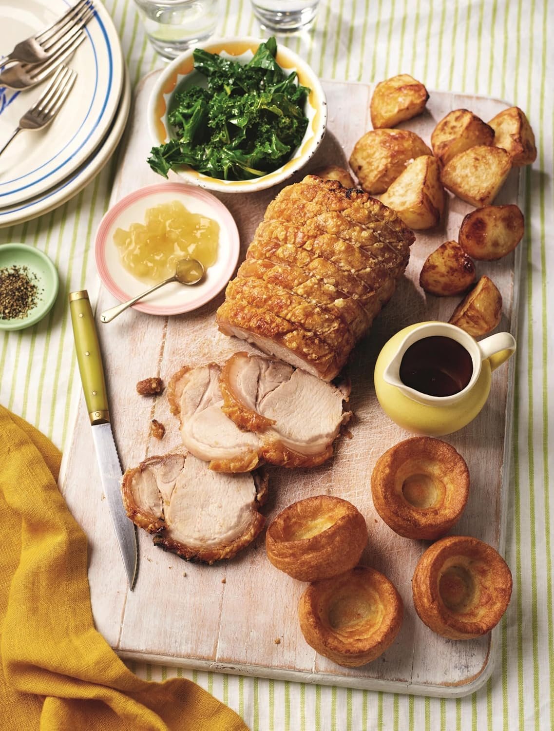 The Ultimate Air Fryer Cookbook: One Basket Meals