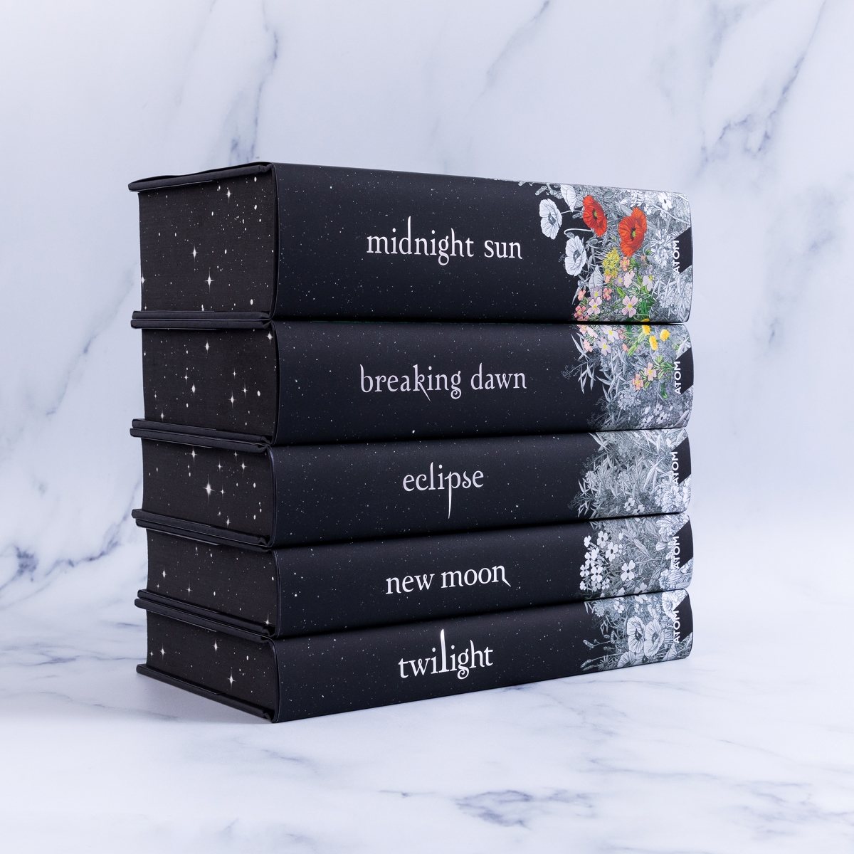 The Twilight Saga Deluxe Hardcover Collection