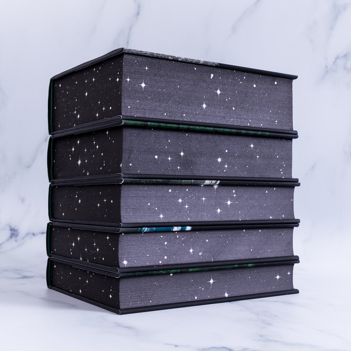 The Twilight Saga Deluxe Hardcover Collection